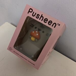 Pusheen Figurine